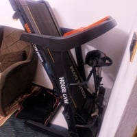 جهاز رياضي للبيع استخدام قليل جدا سبب البيع لعدم التفرغ  سعر٢٧٥ وبي مج...