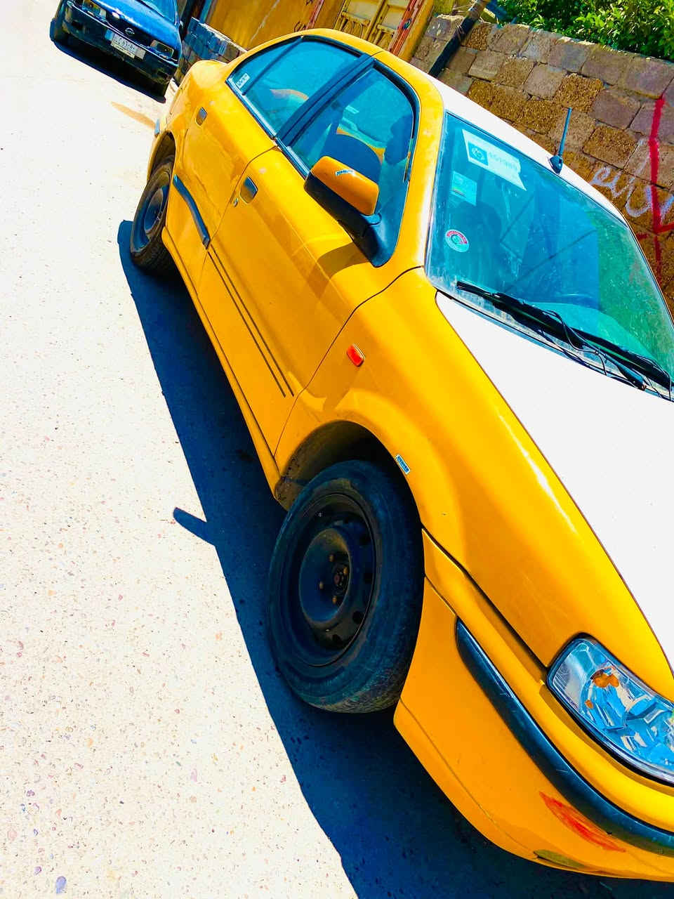 سلام عليكم سمند للبيع كفاله عامه ماعده شغلات بسيطه  ولباقي تبريد وكير ومكينه كله مكفول صار عندي ضرف الله شاهد واريد ابيعه سعره ٣٢ تجي وتراي وين ميعجبك مكاني بغداد الشعب  ***********
