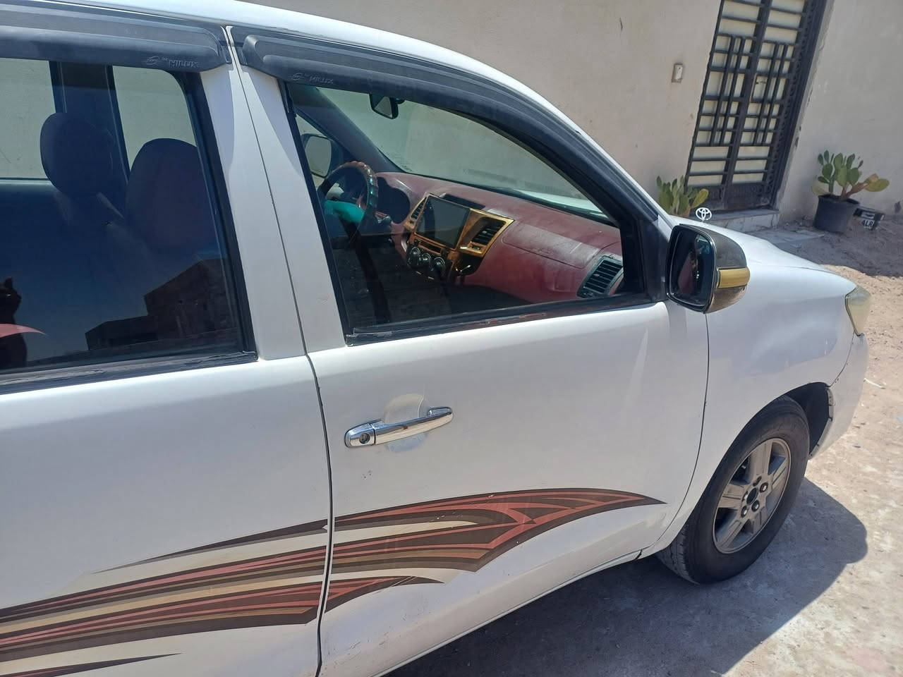 ٢٠٠٧ بأسمي سنويه منتهيه بيها ضربه مدكر أمامي و صبغ جوانب حداده الخلفيه تعبانه تايرات نص عمر مراوس فقط بيكب كريت ول 
بصره . شط العرب


**إذا كنت صاحب هذا الإعلان وتريد حذفه لأي سبب، رجاءا أرسل رسالة إلى الدعم الفني**