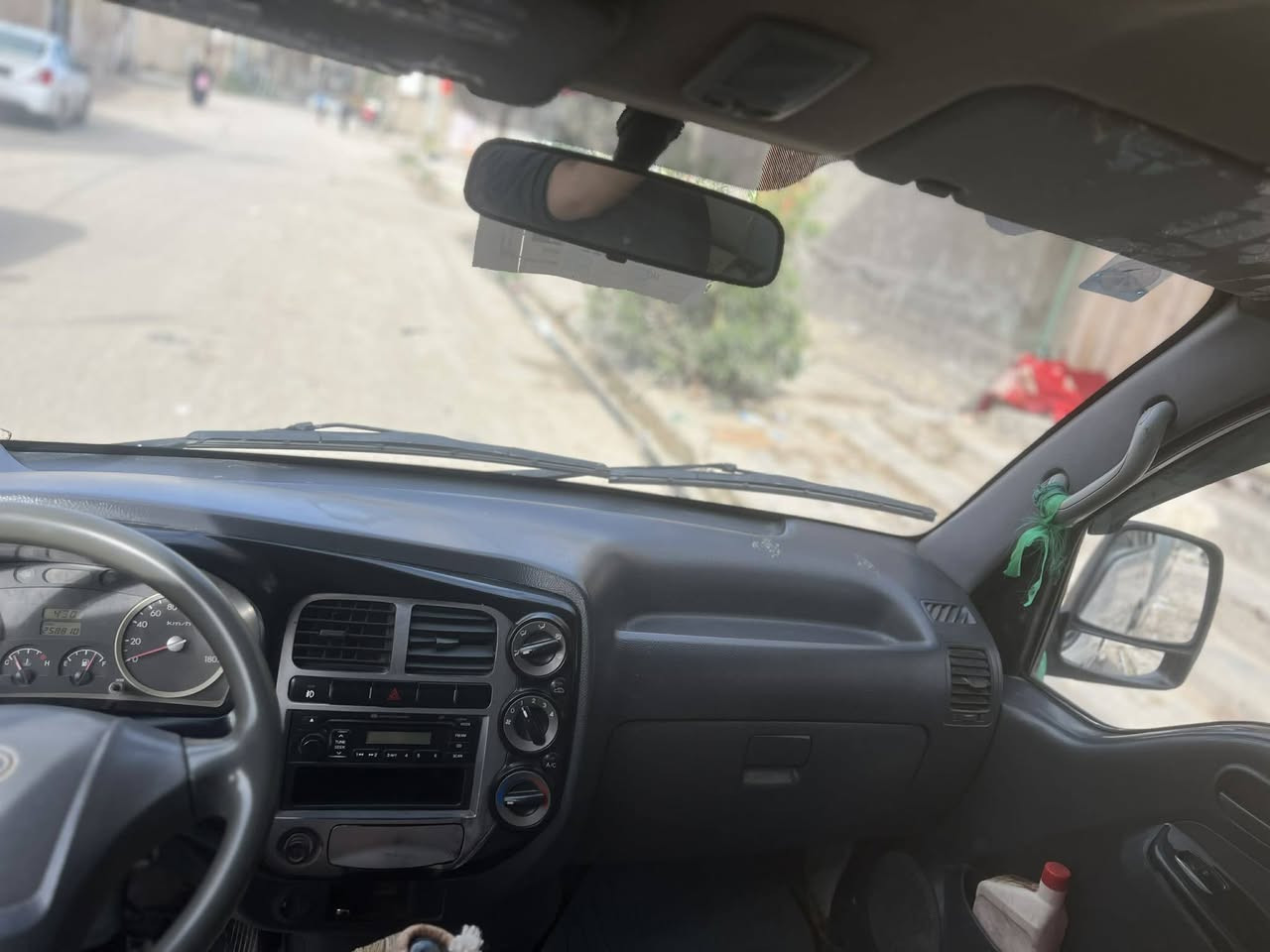 السلام عليكم كيا بنكو 2700 موديل 2011
بسمي مداور ثاني يوم كير مكينه مكفوله السياره
السعر ٨٥ $ الاتصال على الرقم ***********
