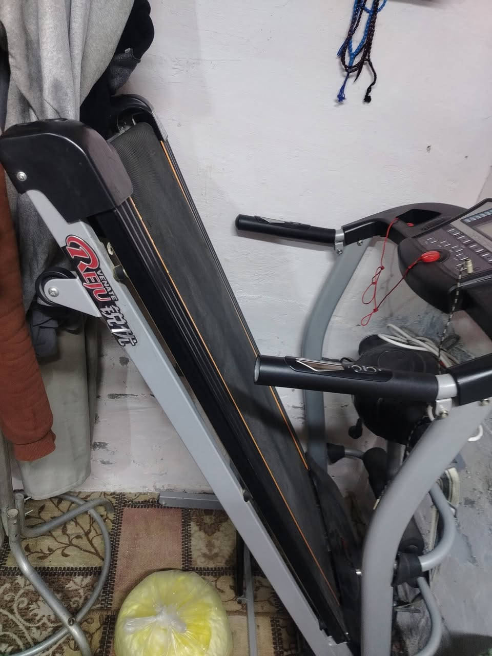 جهاز جري استخدام قليل جبلي دبل ماطور يتحمل وزن ١٦٠ ماطور رجاج تكسير دهون البطن العنوان حي الحر الطاقه السعر 250 الرقم ***********3 وتساب مازنجر
