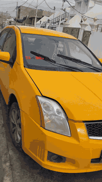 نيسان سنترا موديل 2011لا صرف لا بخار ولا ضربك كير ئوومانيك ره قم دوله ى بسمى لحد ٢٠٣١ هيه مضفره كهربائي كول شغل اى عيبه ماى مال جنايه ده بالات صدر مضبوط سعره 55 بدو ن اتعابنى ***********
