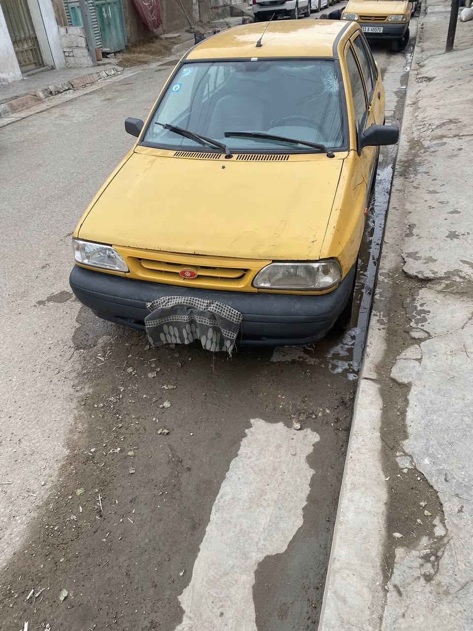 السلام عليكم 
سايبا موديل ٢٠١٢ للبيع
السيارة بسمي
صفر هيئة وغرامات
الصدر قبل اسبوع مسوي كامل
المحرك لا تنقيص ولا تبخير
السيارة كاملة مباشر للشارع
السعر ٢٤ $

لتفاصيل اكثر 
‏***********qa
