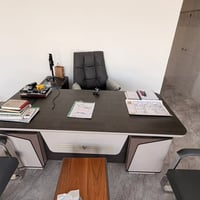 اثاث مكتبي • مكتب مدير • مقاعد مكتب • طاولات مكتب • اثاث شركات • مكاتب...