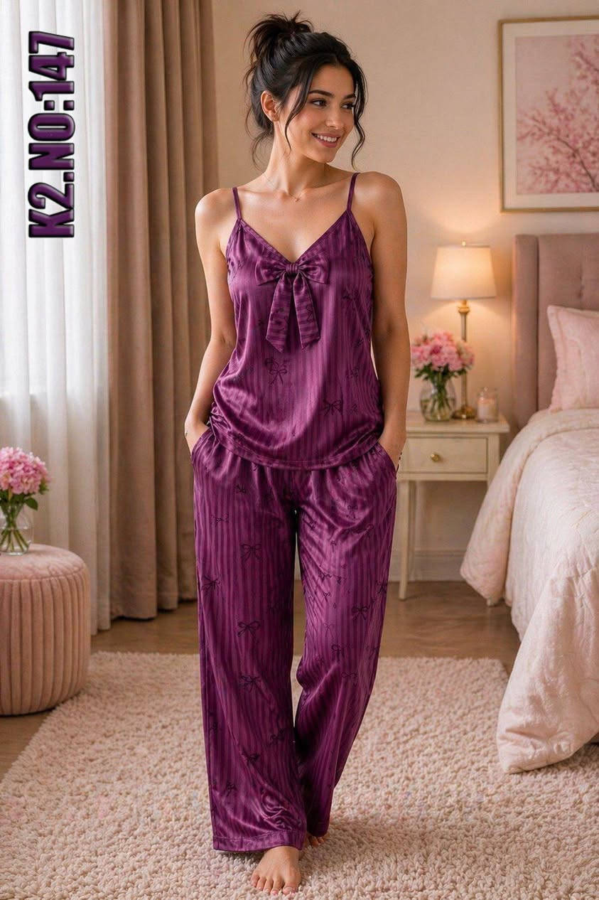 💟اناقة انثى 💟
🧚🏻‍♀️2li pantolon takım🧚🏻‍♀️                                                                                                                                   🧚🏻‍♀️  بيجاما قطعتين ساتان🧚🏻‍♀️                          💝Kumaş:                                                          🎀 Saten🎀                                                                                                                                                  ✨ *standart*✨                                          
*Fiyat 22$*🔥🔥🔥


**إذا كنت صاحب هذا الإعلان وتريد حذفه لأي سبب، رجاءا أرسل رسالة إلى الدعم الفني**