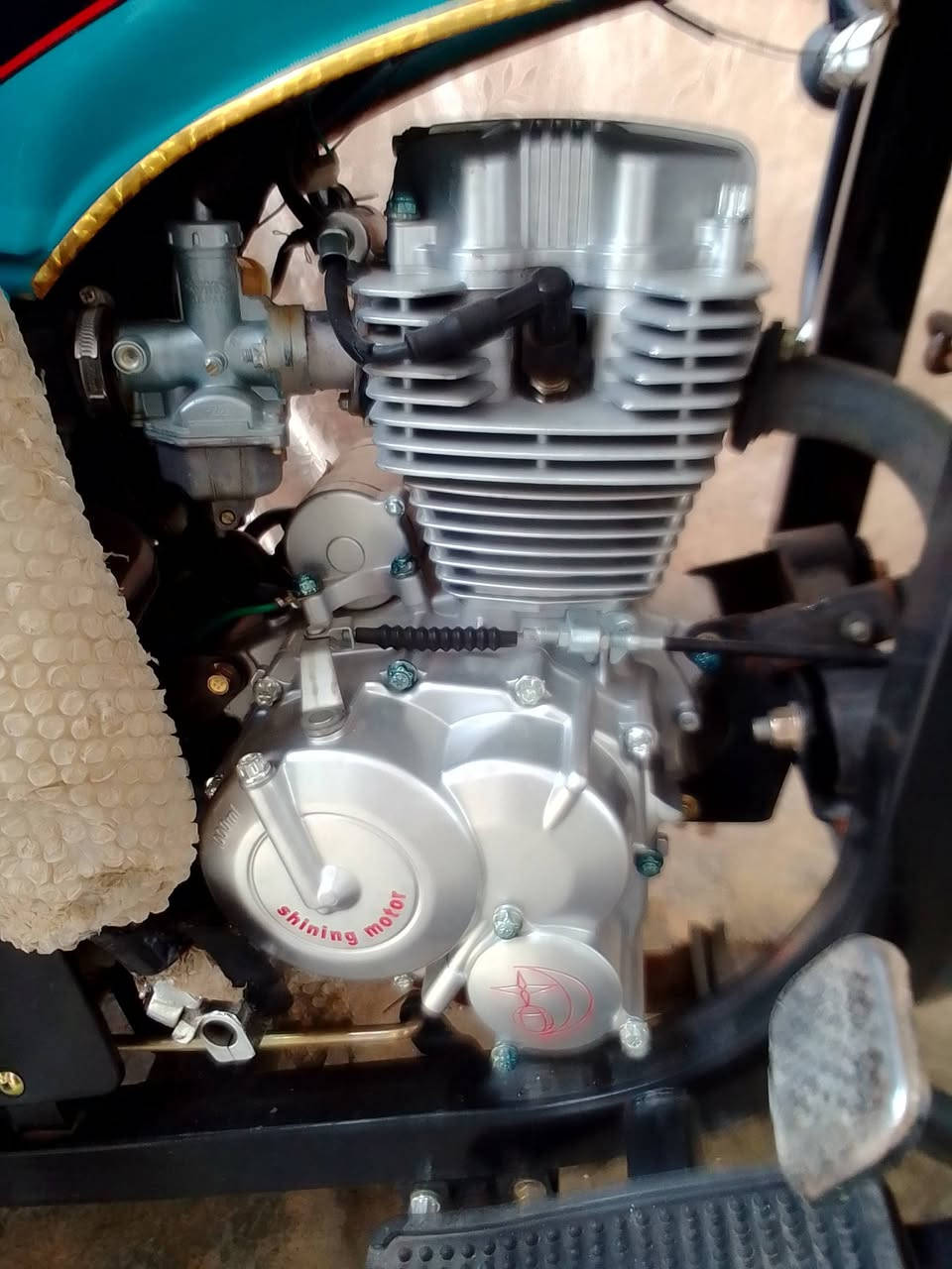 ستوتة للبيع موديل 25 وراق كامل
سعر مليونين و 300 كركوك
***********
