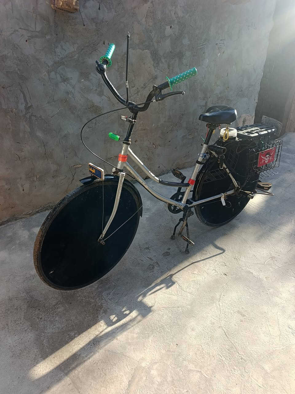 بايسكل للبيع كلش نضيف السعر 110 مكاني بلد المحطة***********
