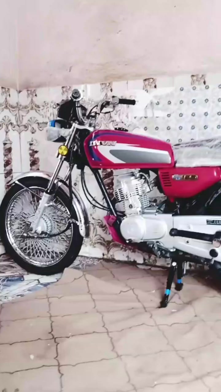 السلام عليكم دراجه للبيع ارشا موديل 21 السعر 650 بها مجال للشراي مكان نيسان***********
