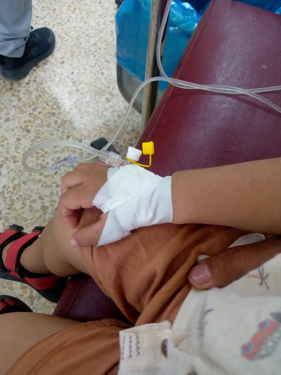 السلام عليكم اني ثائر خضر محمد طياوي سويت عملية لابني عبدالله والكل تعرف خليت كلشي عندي ماخليت شي مابعتو واركض واتوسل تاكملت العملية والكل شاهدة على كلامي القريب والبعيد والان يحتاج عملية اخرى لكون العملية الاولى فشلت والعملية الثانية تحتاج بحدود 10ملايين وماعندي لذلك اطلب واتوسل بالكل الفزعة لابني عبدالله حتى تنجح ويرجع يمشي واريد الفزعة من الكل دون استثناء القريب والبعيد والأصدقاء واهل الفزعة لابني العمام والخوال والأصدقاء واهل الفزعة الحجي بدر عمامي الطياوي عمامي العلي الحسين عمامي الكلش الابراهيم الغنام الجميلة العبيد الكل بدون استثناء جميع المناطق وجميع المسميات واكون ممنون من الكل ان شاء الله ماتشوفون شر 
زين كاش ***********
تحويل ماستر كارد 7147396696
اتصال *********** واتساب او اتصال
اتصال *********** واتساب او اتصال

اي شخص يريد يجي يشوف الحاله بعينه اني موجود بلبيت العلم منطقة حسين الجريش
