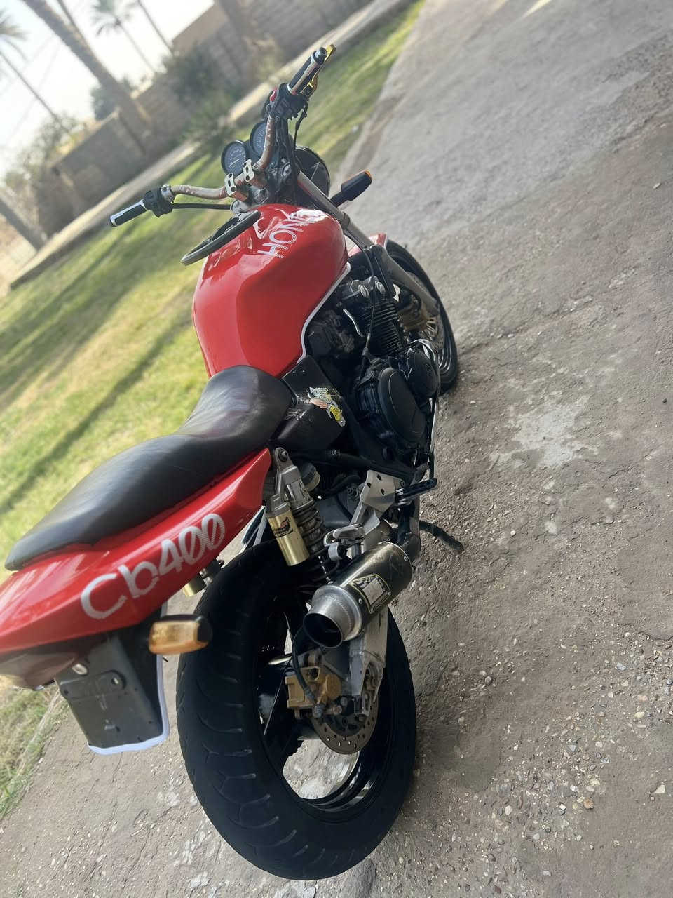 سلام عليكم سي بي فور جيل ثاني بيع اومراوس بيراني وفرق سعر (مليون و300 ) وبيه مجال لطيين مكان دوانيه دغاره محركه مرفوع كور لا دخان ولا تنقيص شلعه ومعدل يخبل كهربايات كله شغاله ما نقصه لو برغي المو شراي لا يتعبني للستفسار ***********
