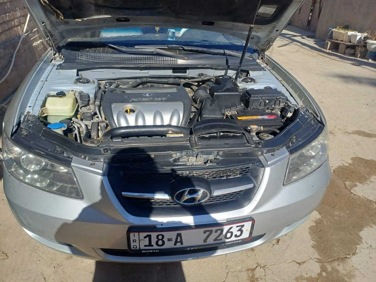 السلام عليكم
سيارة سوناتا للبيع موديل 2006 خليجي محرك 2400 مكفوله من الضربه تخم تاير تدفئة تبريد حداديه جديده السنوية بإسمي رقم بابل الاتصال على/***********/بابل المسيب
