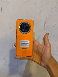 موبايل هونرx9c الذاكره /256 بدون كارتونه فقط كيبل  الجهاز مامفتوح السع...