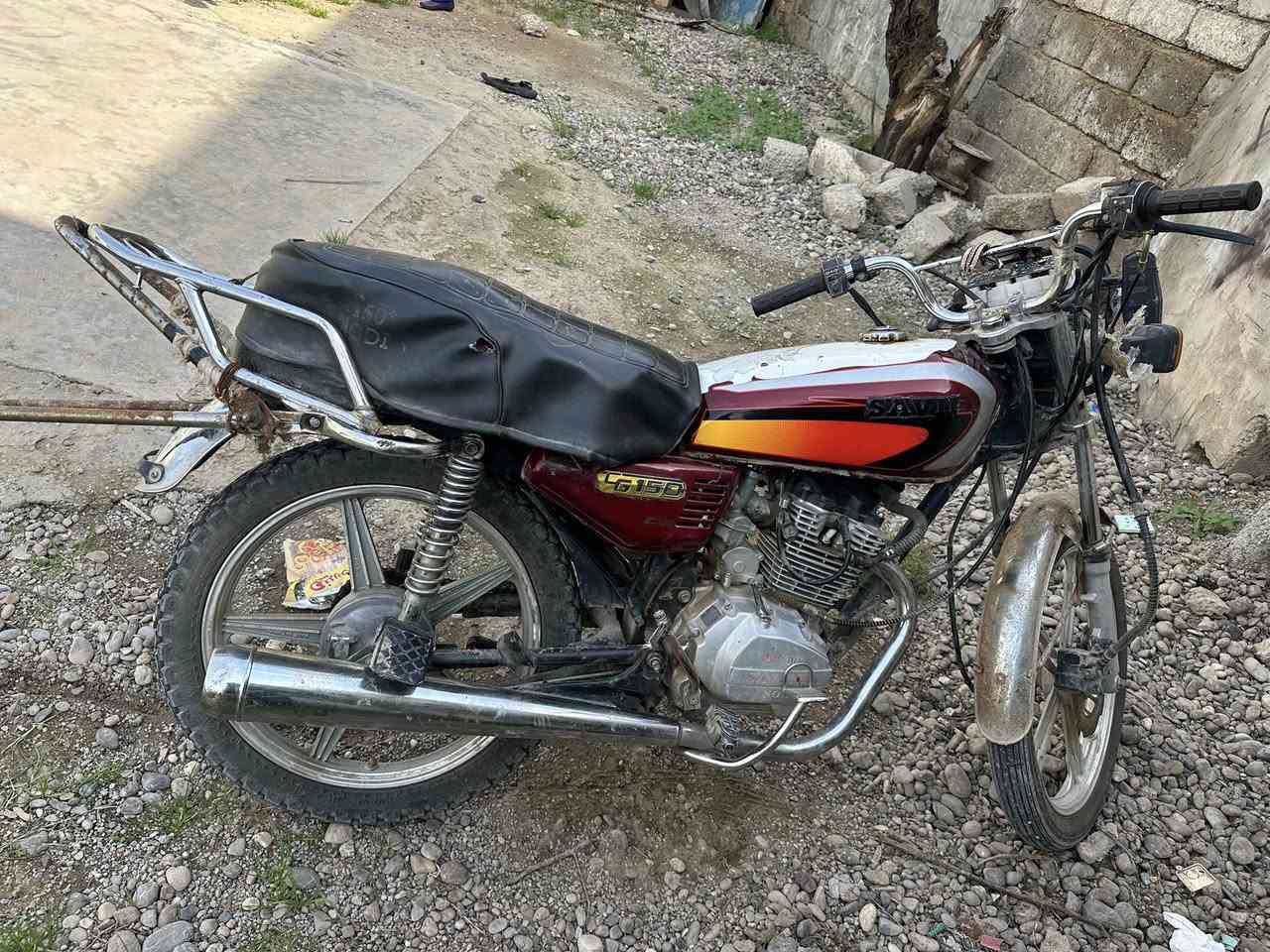 السلام عليكم 
للبيع موطور سيفان موديل 2020 محرك مامفتوح  
مكان صلاح الدين بيجي البعيجي  السعر 350 بي مجال 
مراوس ب سيفان أو تايكر يكون نظيف وانطي فرق
اتصل هذا رقم (( ***********))
