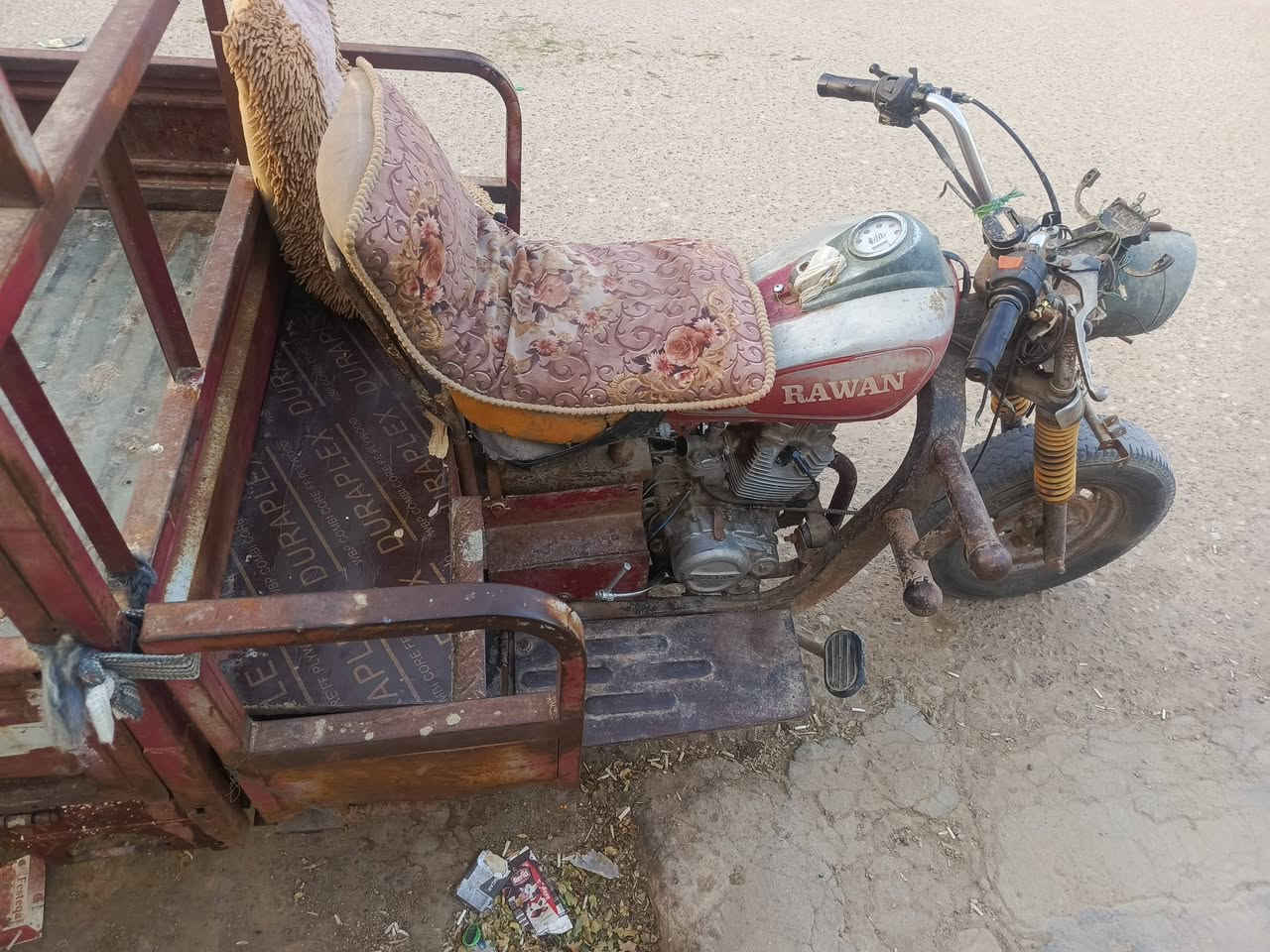 سلام عليكم ستوته البيع موديل 2010وراق اصولي شاصي مكفول بدي نضيف محركه نشيط شغال  بس يرادله تجفيت يدخن  فقط سعره 900وبيه مجال شراي ينتصل على رقم مكاني العماره الماجديه  ***********
