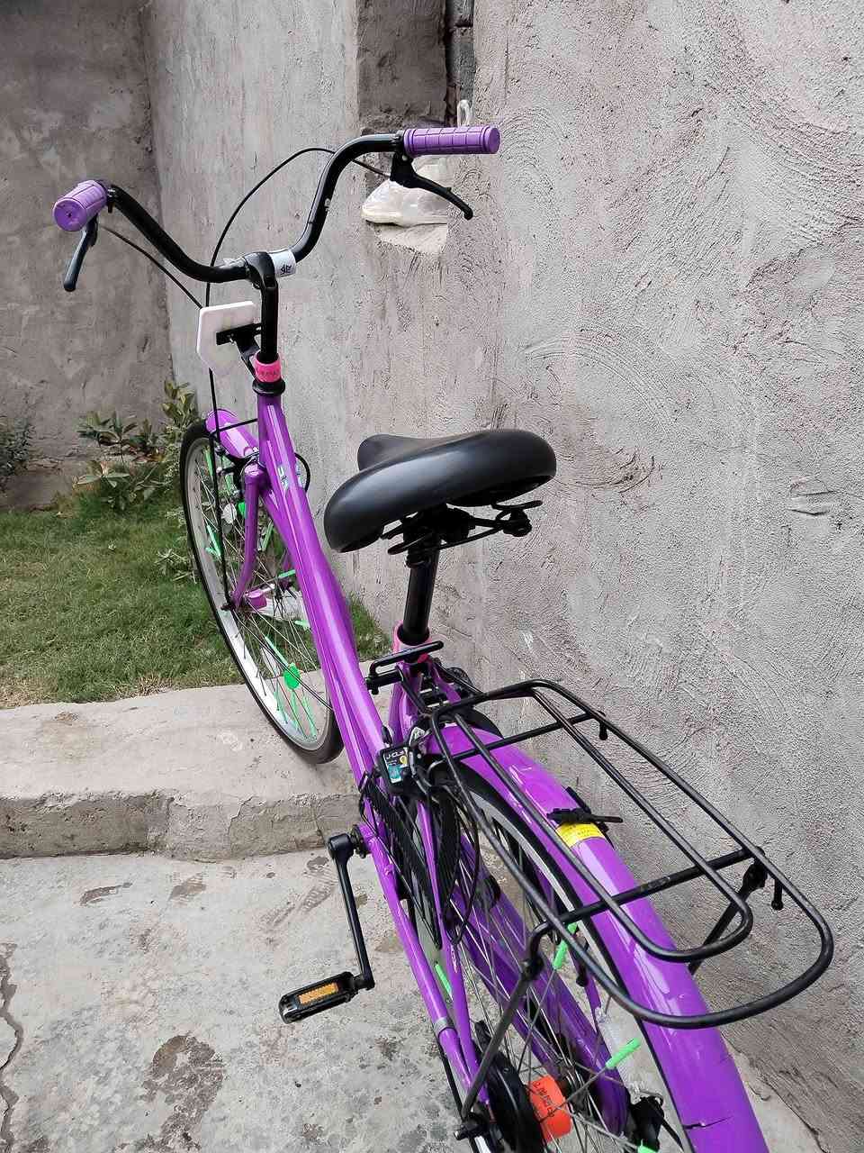 سلام عليكم بايسكل البيع لون مميز بنفجسي موديل21اصلي بايسكل حلو نضيف جمبازي هوه والغراض شركه بي دي الغراض يدات مسطرات عدد5 فسفوارات10 سهم واحد(سعر125الف) فقط وبي مجال العنوان بغداد العبيدي فلكه حي نصر رقم(***********)
