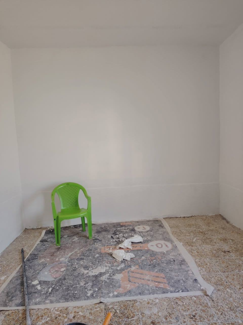 صبغ درجه اولا بسعر مناسب تنضيف شبابيج وصبغ الصباغ مهند ناصر ***********
