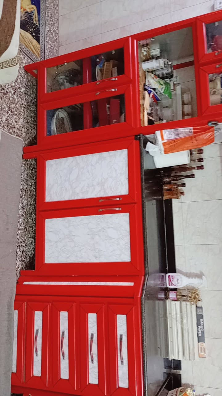 من رخصه الادمن غراض بيت نضيفه جدا للبيع بسبب تفريغ البيت عنوان الامين الثانيه
كاونتر تفصال 6 قطع سعر 550 عرفه نوم تركي ديزان الحراري الثقيل الاصليه سعرها 800 قطع 8 جربايه خشب مع دوشك طبي سعرهن ثنينهن 125 تخم زان مصري مع طبله وسطيه مرمر عشر مقاعد سعر 750 اتصال على رقم ***********
