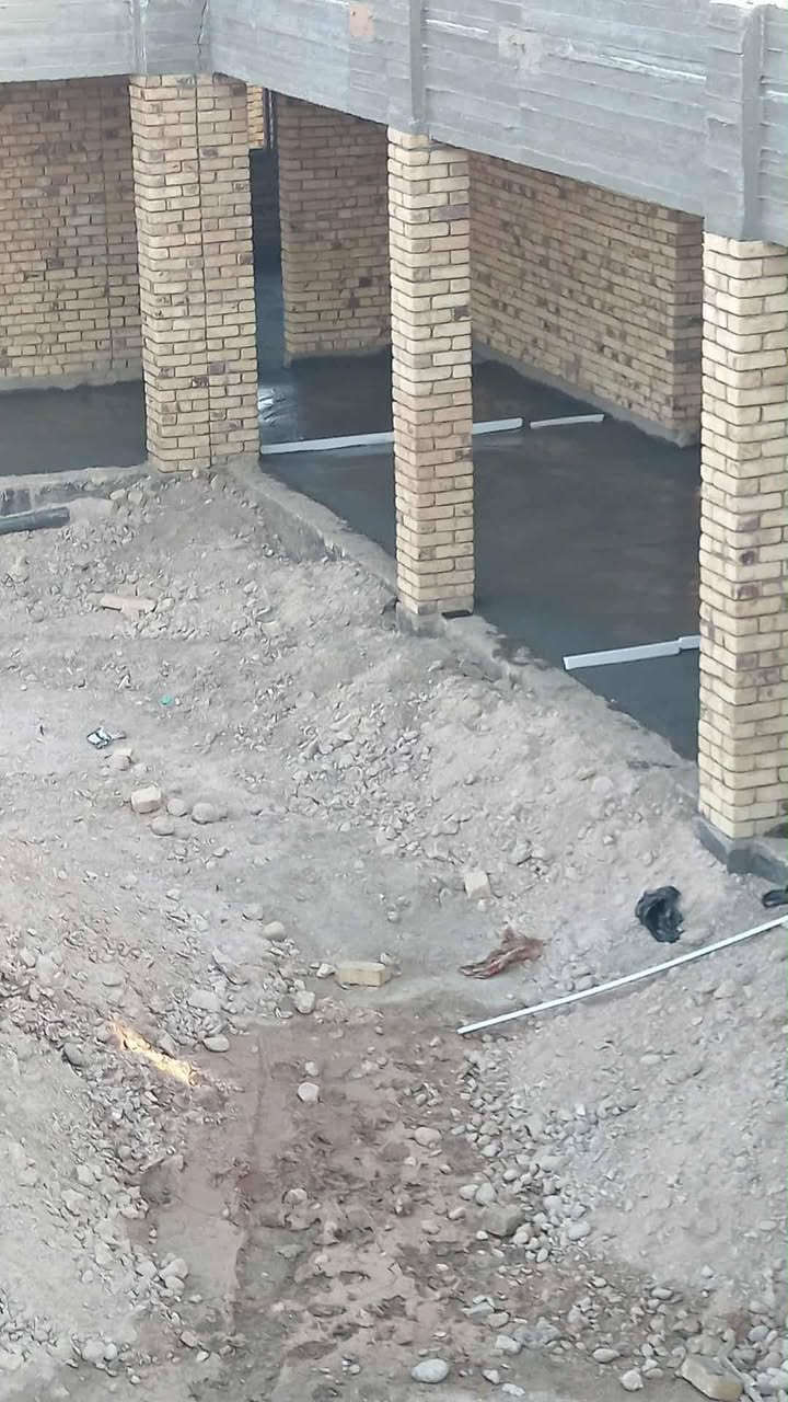 *********** عملنا مستمر في رمضان #حدل وصب الارضيات صبة نظافه صب رباط صب دنك صب سطح تسليطه جميع انوع الصب والحدل بلقفاز والحادله  ***********
