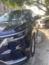 كيا كرنفال موديل 2024 اللون بنفسجي LX فول عدة الفتحة  ويل 20 ،خمس بصما...