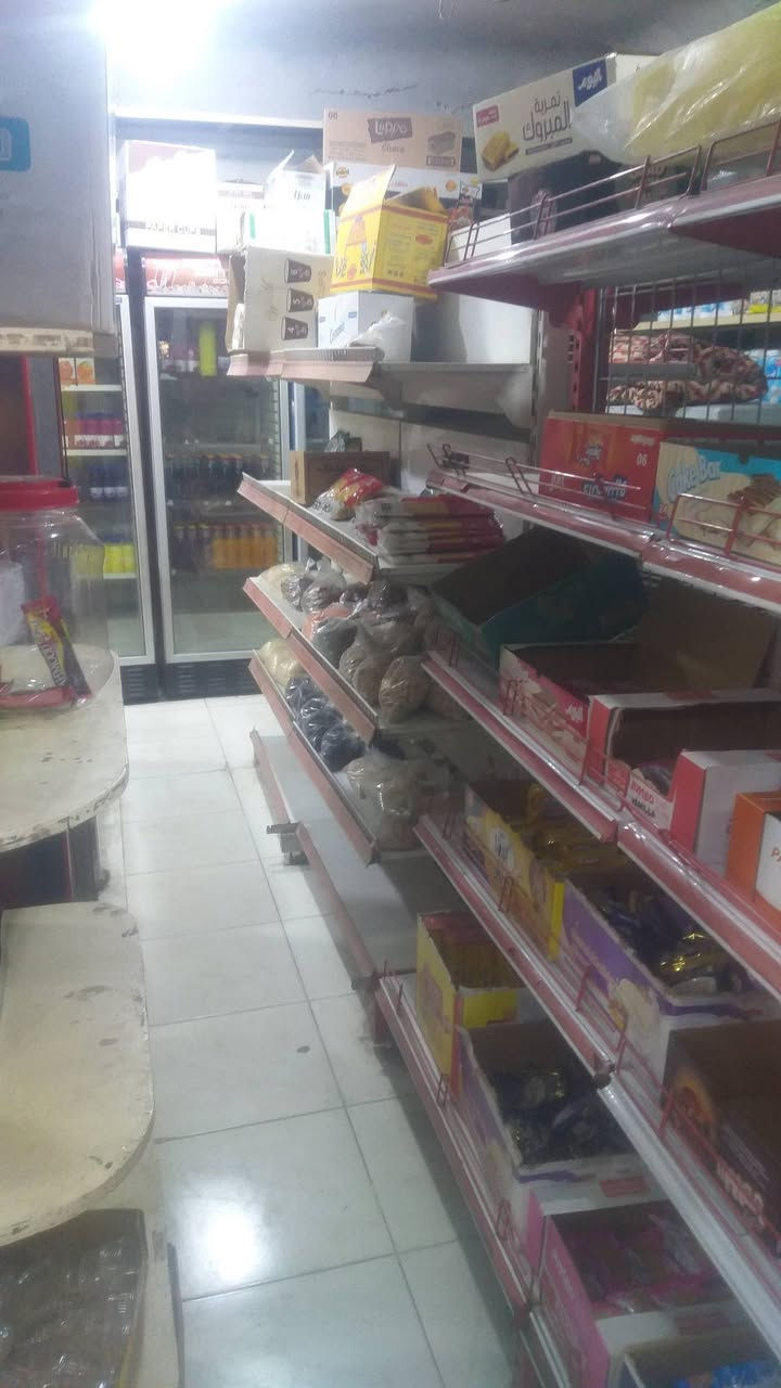 اسواق الوهاج للبيع في حي التعاون مقابل سيف  الاتصال على هذا الرقم  ***********
