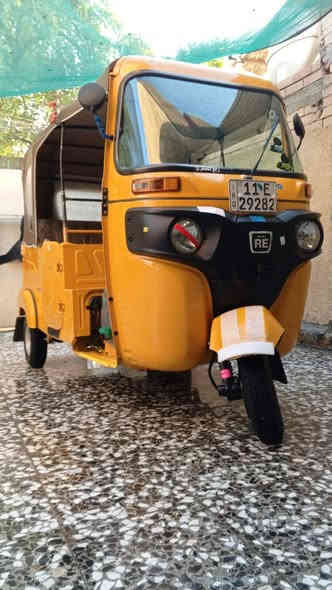 سلام عليكم تكتك مديل 22 شهر 12 كفاله عامه رقم انكليزي بسمي تحويل ثاني  للتصال***********
