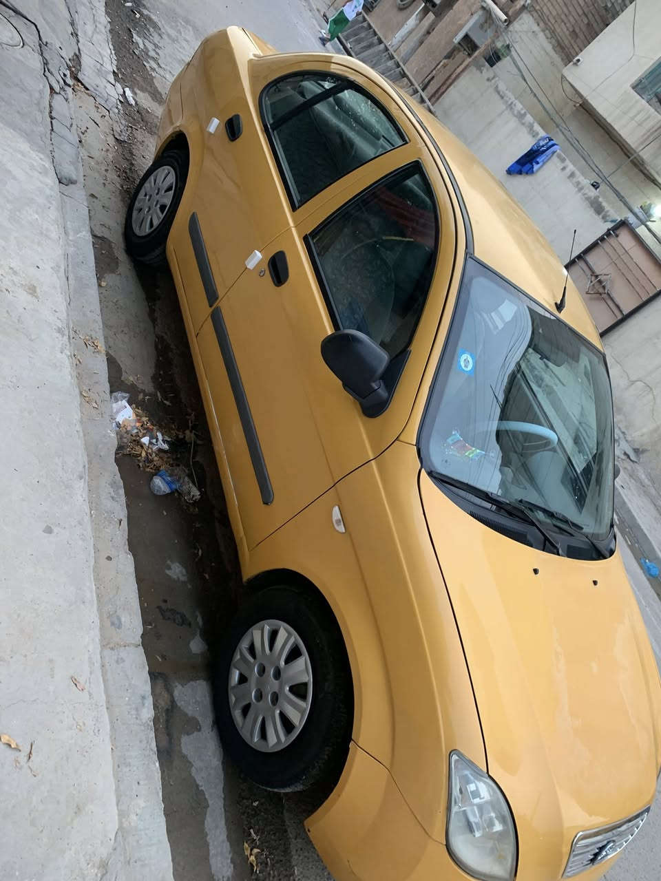 سلام عليكم طيبه البيع موديل ١٦بيها صبغ جاملغ   كير مكينه تبريد شواصي جديده سياره جاهزه متصرف عليها ربع باسمي مصفره هيئه وغرامات مكاني بغداد البياع تقاطع درويش السعر ٣٨سياره ناعمه تخبل بل عافيه علا ياخذها ***********
