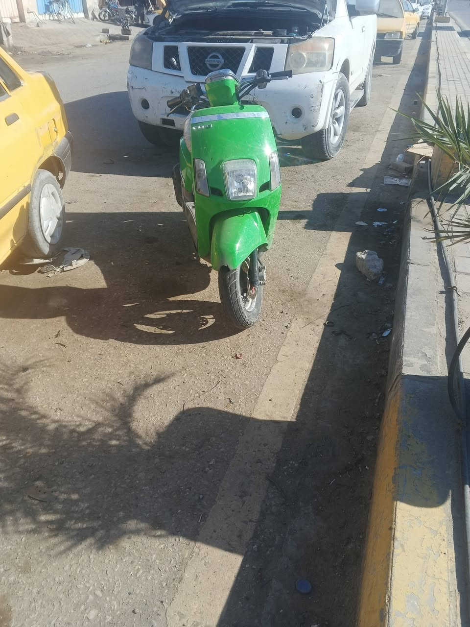 بوليس مسطره موديل 2013 صار لها اقل اسبوع من مجفته سعر 400 وبيها مجال ***********
