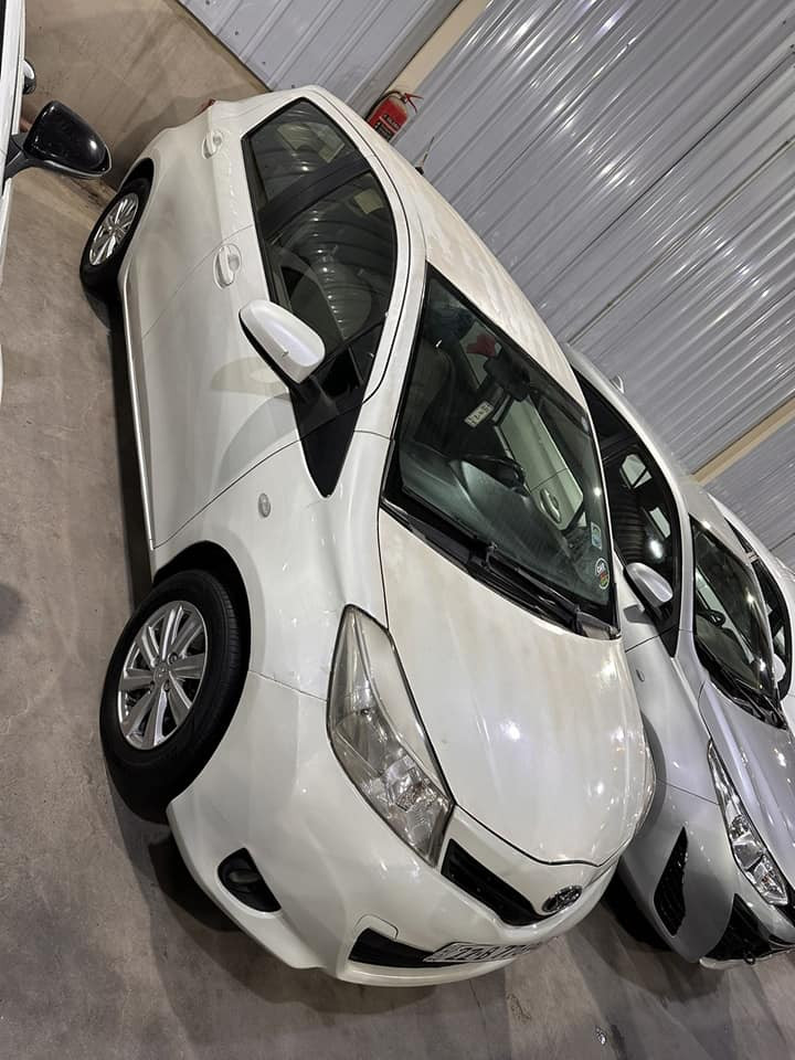 یارس 
2014
بی سبوخ 98$

گیرومەکینەبەشەرح
تەقەورەقەی بەشەڕت
رەقم باریک 
شوین هەولیر پیشانگاکانی ئازدی 
ژم *********** أربيل, العراق
