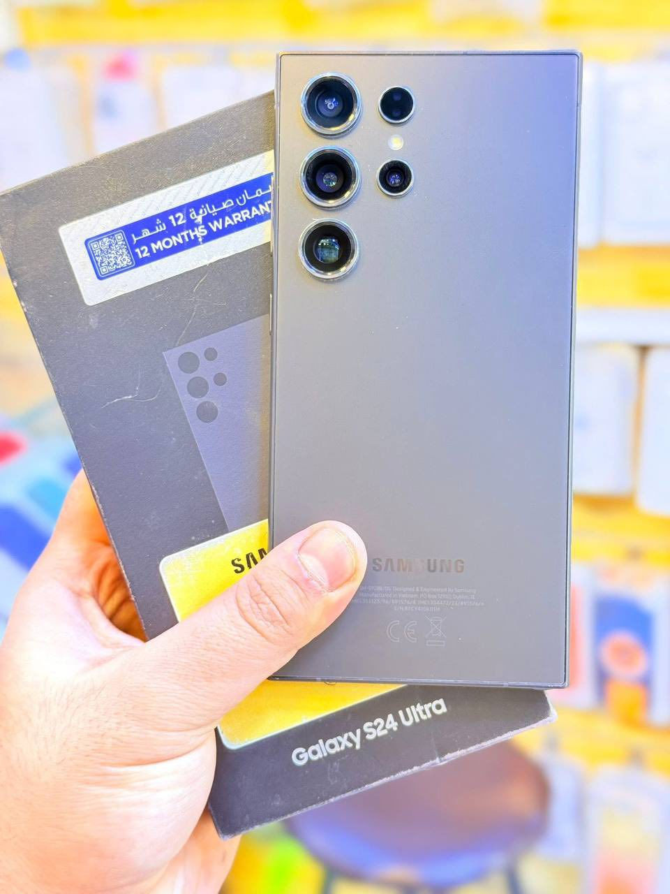 اسمسونك اس 24الترا ذاكره 256عشويه 12جهاز اخو جديد زلغ واحد مابي وتر بروف جهاز بمعنه كلامه نضيف هوه جديد سوه عربي شرق اوسط اصلي ضمان وكاله لا مفتوح ولا مصلح ملحقات كامله ضمان 5ايام من مركز 
سعر 975الف قفله من الاخير 
بغداد البياع 

***********

