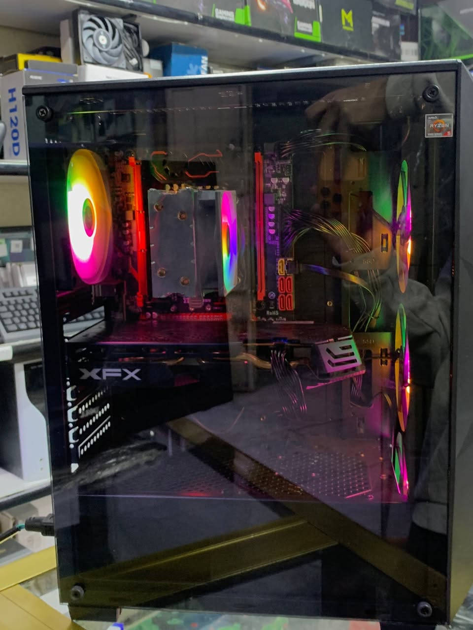 تجميعه گيمنك للبيع
تشغلك اكثر الالعاب بدقه عاليه وسلاسه 👌🏻

CPU INTEL E5 2666 CORE 10 THERADS 20

 RGB COOLER CPU تبريد غازي

RAM 8x2 16G 3200hz

M. B INTEL X99 TURBO  GAMING

GPU RX 580 8G OC XFX

SSD 128G / HDD 2T

POWER 550W 

*+مجموعه العاب هديه

السعر 390 الف

ملاحضة كل القطع جديده وعليهن ضمان
العنوان الدواسه عمارة القدس مكتب البغدادي للحاسبات
يتوفر توصيل لجميع المحافظات 
للتواصل خاص او ع واتساب ***********
