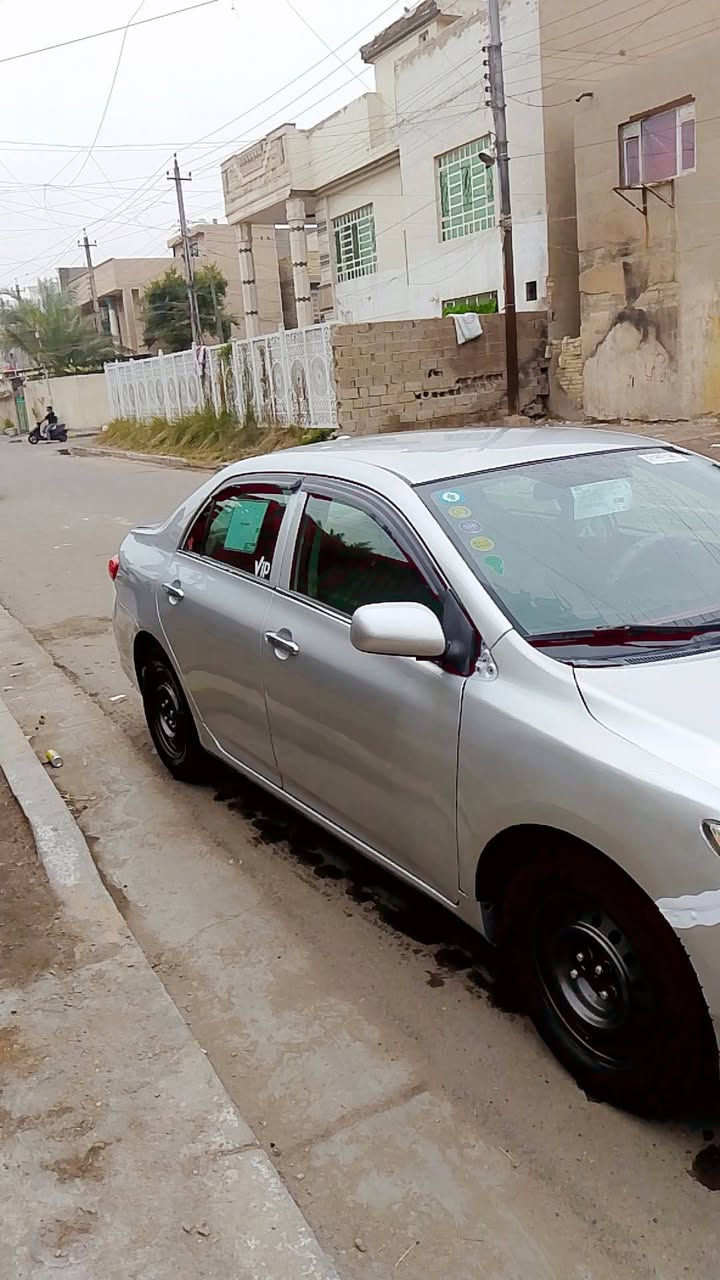 سلام عليكم كورله
2009/حادثه جملخ جهت سائق 
سياره كير محرك صدر مامي خلفي تخم تاير جديد 
سياره مصبوغه عام أثر جارد 
***********
