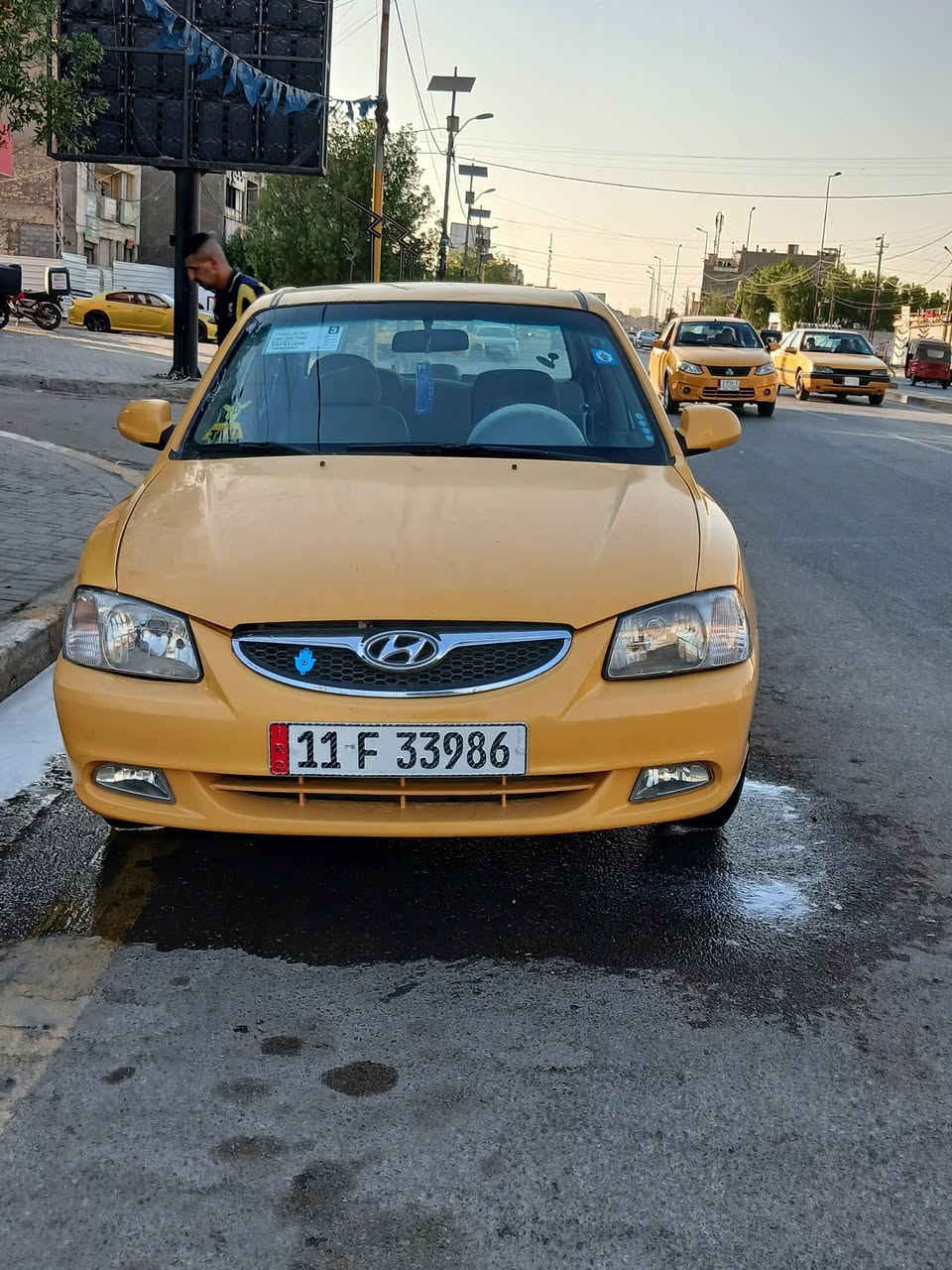 مكلف بنشر السلام عليكم فيرنا موديل ٢٠١٤ كير مكينه تبريد صدر كفاله
بيها طخه جاملغ خلفي وبنيد 
تخم تاير جديد باسمي تحويل ثاني يوم رقم بغداد مصفره 
داخل نضيف 
مكاني بغداد الدوره شارع ٦٠ 
***********

