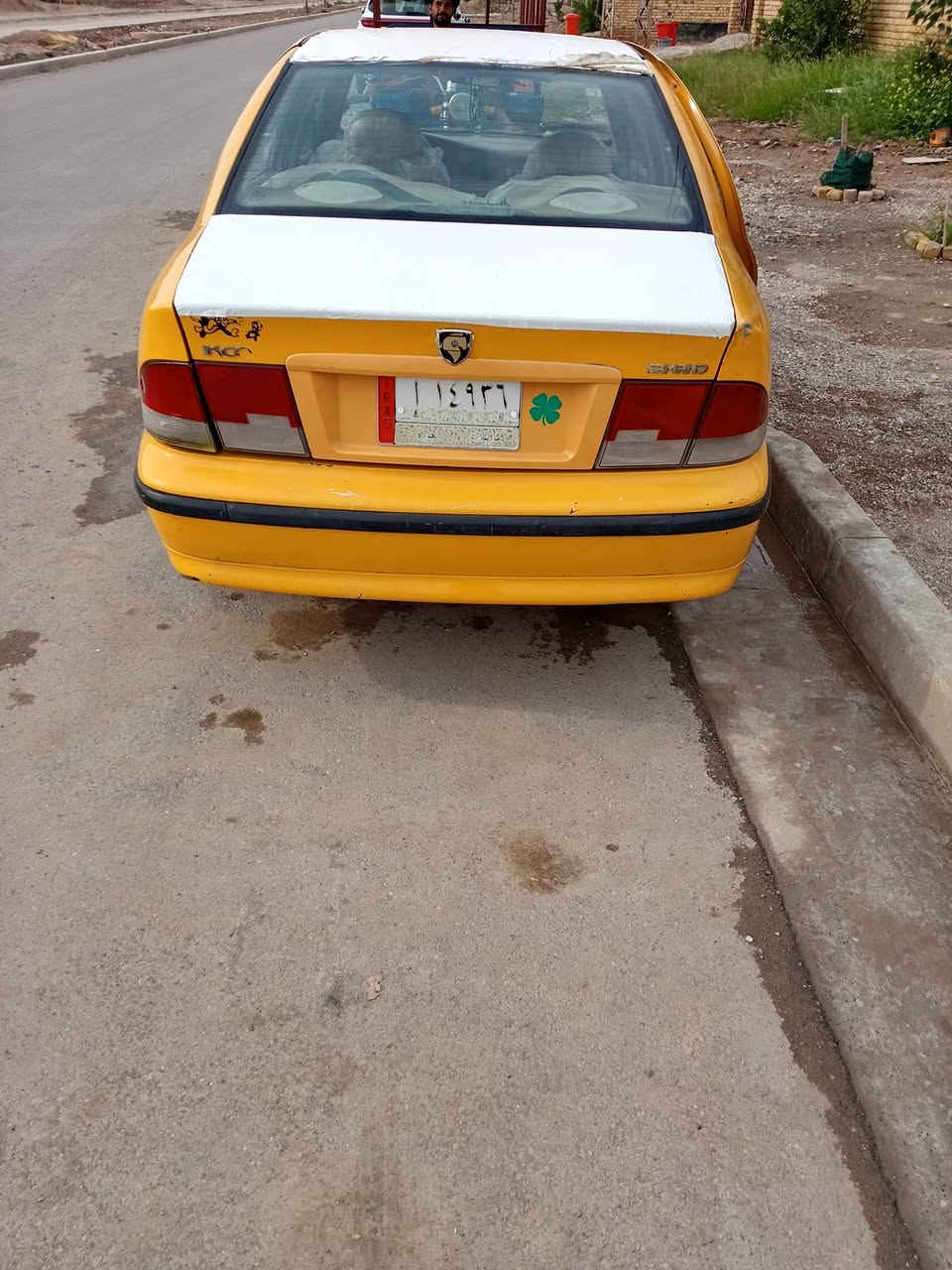 السلام عليكم عندي سياره للبيع سمند مديل 2011 سياره كلشي ماعوزه كامله مال جناي مكان  كوت السياسين للستفسار الاتصال على رقم الهاتف ***********@
