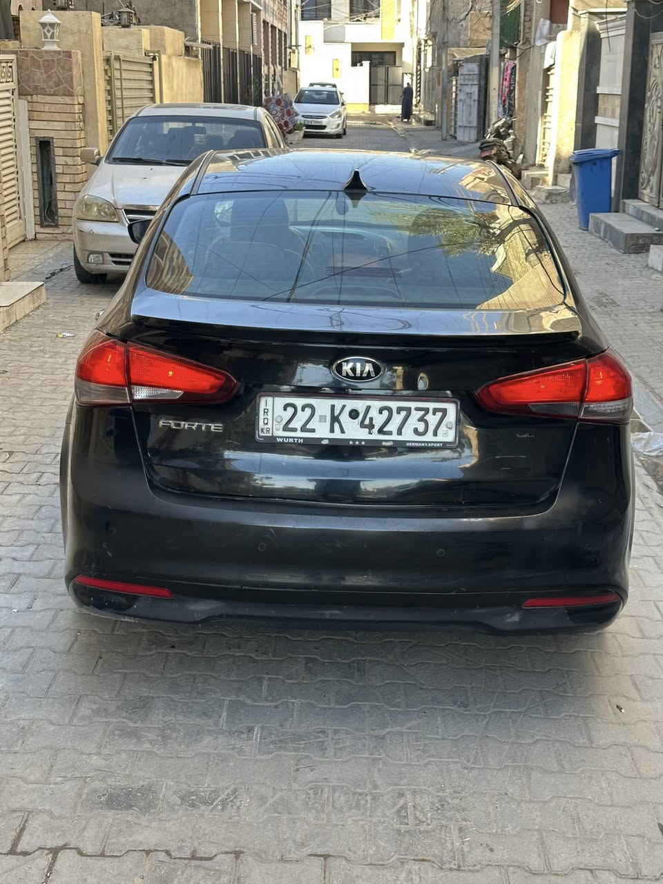 سلام عليكم
فورتي للبيع مديل 2017
مكينة 2000دوش 
كير AT
السيارة بيه قطع صبغ اثر طخات اني ابيعلك حزام 

مكفوله من الدواخل ول الخد ول شاصي 
مكينة كير كفاله
سيارة رقم أربيل بسمي تحويل ثاني يوم هزة ول براد لشهر 8
مكاني بغداد الشعب 
رقم ***********

سعر 99 بيه مجال بسيط
