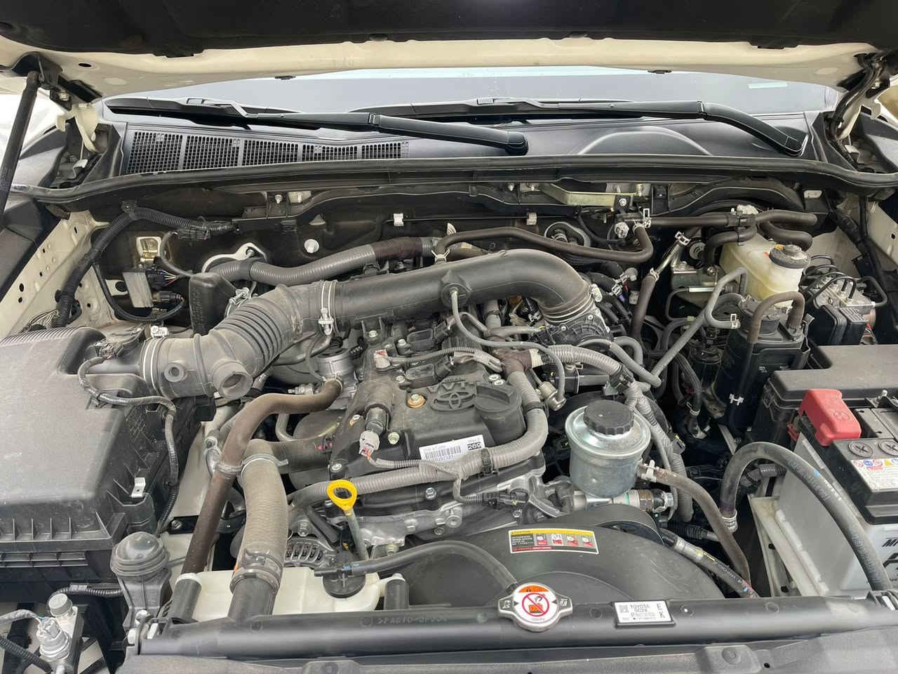 سلام عليكم بيكم مديل ٢٥ للبيع ماشيه ٢٥ الف ام الضمان رقم بغداد بسمي سياره جديده فقط بس هاي الخسفه الي بل بدي ولباقي مكفوله كفاله عامه مكاني بغداد***********
