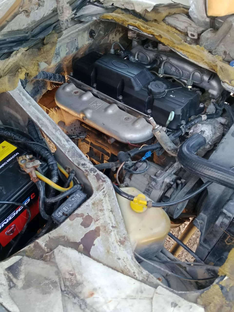 السلام عليكم كيا بريجو موديل 1997 رقم بغداد بأسمي تحويل مباشر السيارة كير اكسل محرك تخم تاير باتري كلة جديد وكفالة السيارة بيها صبغ بلصفحه الكصيرة 
مكانها بغداد ابو غريب للاستفسار اتصل ***********
اخوان اني مكلف بلنشر اتصل على صاحب السيارة الخاص مقفول
