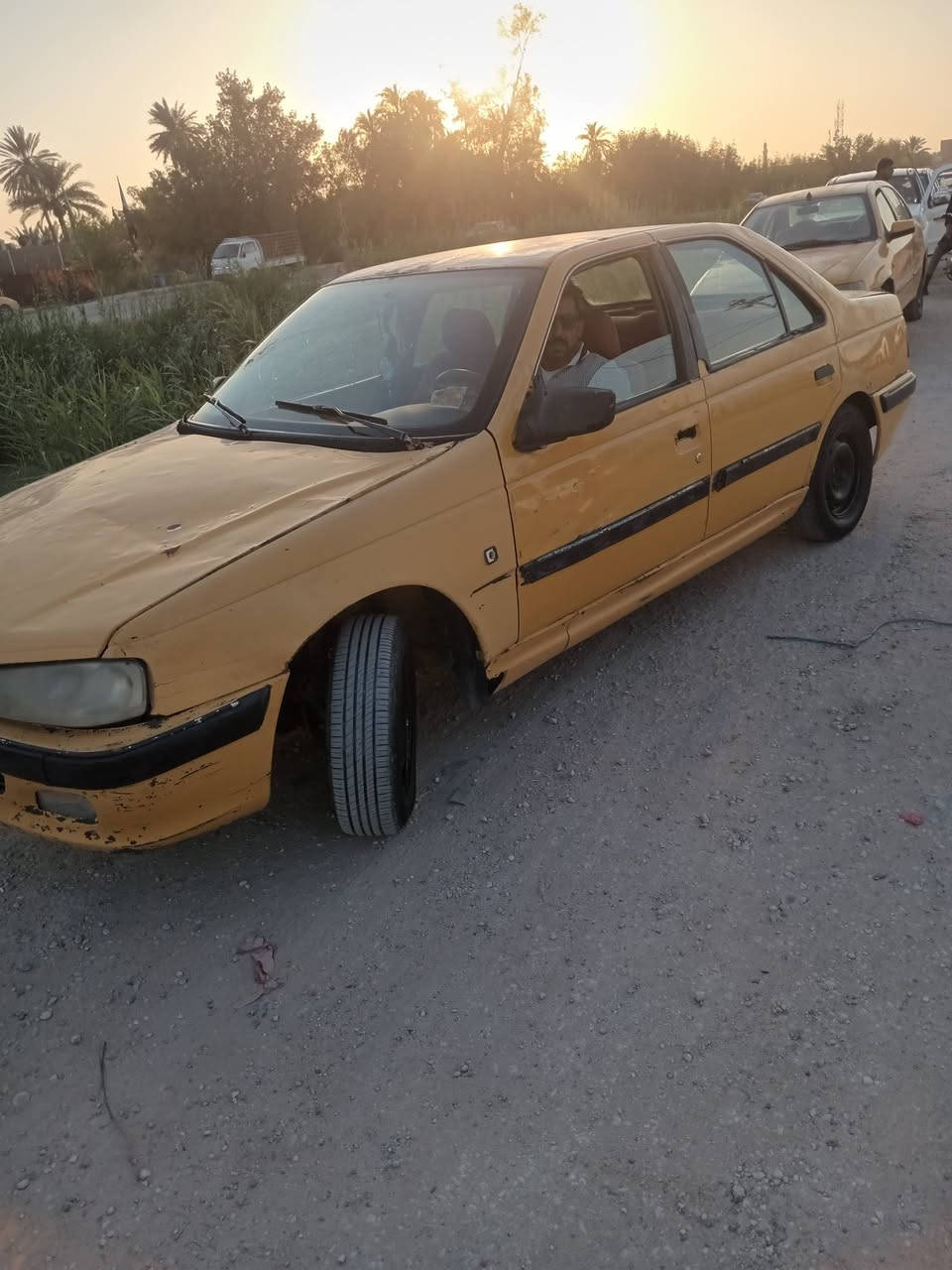 السلام عليكم بيجو بارص للبيع موديل 2013 سنويته ضايعه وبيه كتاب فقدان سنويته منتهيه 2024 وراعيه موجود سعر 14وبيه مجال مكان سياره ديواينه قضاء البدير رقم الموبايل ***********
