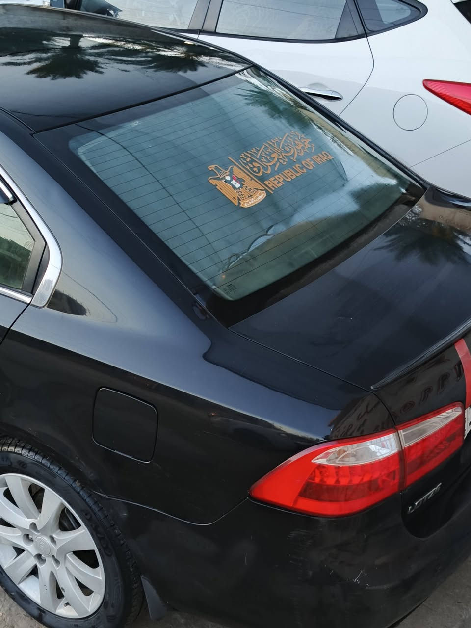 كيا اوبتيما 2008 لوتز خط واحد أصل بانزين بدون صبغ بيها شخط بسيط مكينة جديدة شادها مال حاوية رقم بابل ب اسمي  تخم تاير جديد سيارة جاهزة من كلشي ***********   السعر ١١٥
