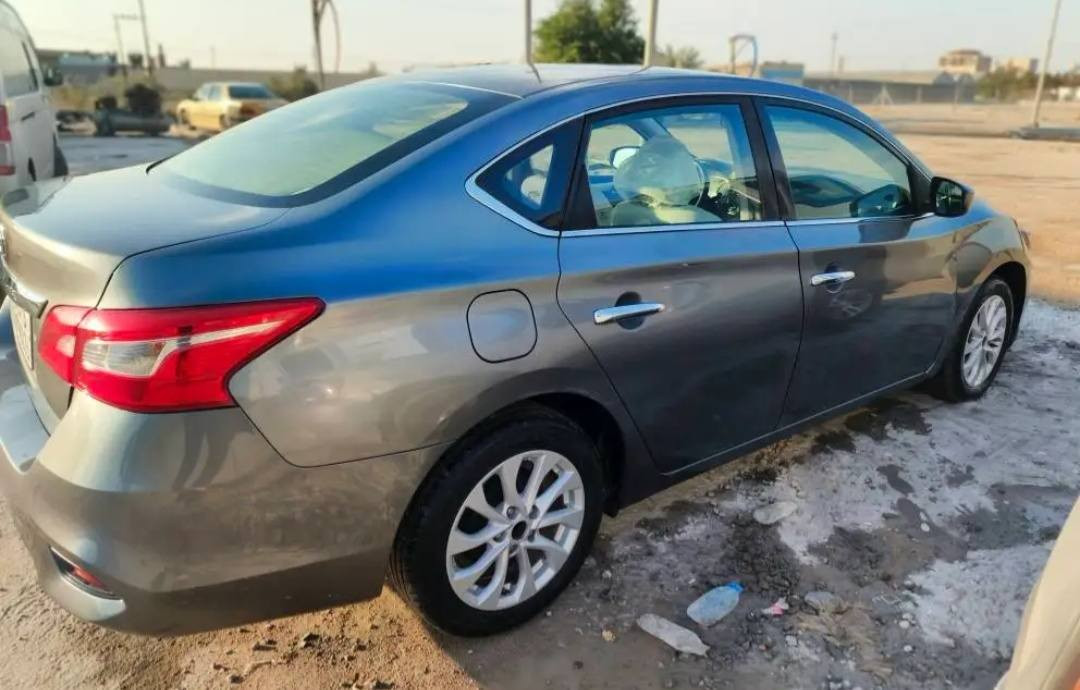 نيسان سنترا 2019 وارد امريكي باسمي سياره وحلوه ونضيفه رقم جديد  بيع مستعجل تحويل ثاني يوم ما عندي مشكله وهذا رقمي ***********
السعر103 وبيه مجال بسيط

ما متواجد عل فيس
