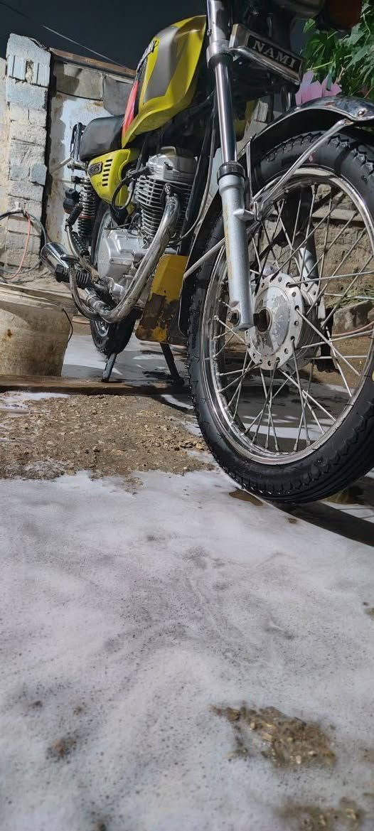 سلام عليكم مره خصت الادمن اربع كير اصوالي مديل 22مجفته مره وحدة وشرط انطيك فصله وسرعه بيها الليع مكاني كربلاء امن داخلي السعر 800وبيها مجال حك جيها اصوالي اصوالي هيه ةالشاصي *********** وكهربلايت كل جديد وشرط الفصح كل شغال باتري جديد هم يعني ماريدها شي بس بانزين ودهن
