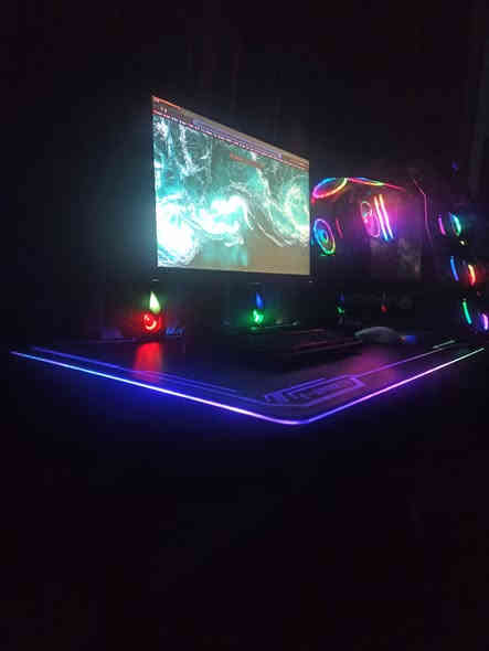 السلام عليكم - { ﷺ }

ميز كينمك rgb 
​​​​▪️​ ​طبقتين rgb ع سطح - وبكل الجوانب
​​▪️​ تحكم rgb بصمة لمس
​​▪️​ كيبل واحدة مباشرة usp لل pc
​​▪️​ كاربون فايبر طبعا غني عن التعريف
​​▪️​ منفذين ع سطح لتمرير الكيبلات ماوس كيبورد الخ...
▪️​ حامل اسلاك لترتيب الاسلاك الشاشة كيبل مانجمنت

 { 75 الف } 
مكاني بغداد الاعظمية
{ 7 الف } توصيل - بغداد
رقمي ***********
