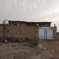 السفحة الثانية • ٢٠٠م • غرفتين