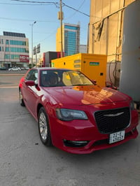 كرايسلر 300 • احمر • رقم اربيل
