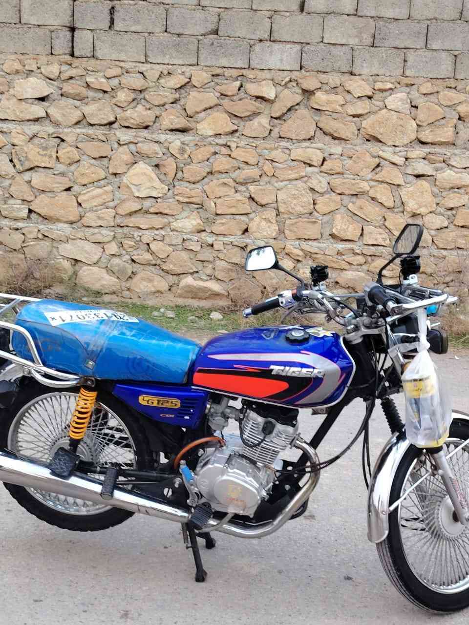 السلام عليكم تايكر 2020 محرك ما مفتوح شرط  منفيس موجود كهربائت شغاله كله السعر /550/وبي مجال اتصل /***********/المكان جنوب الموصل مفرق الشوره
