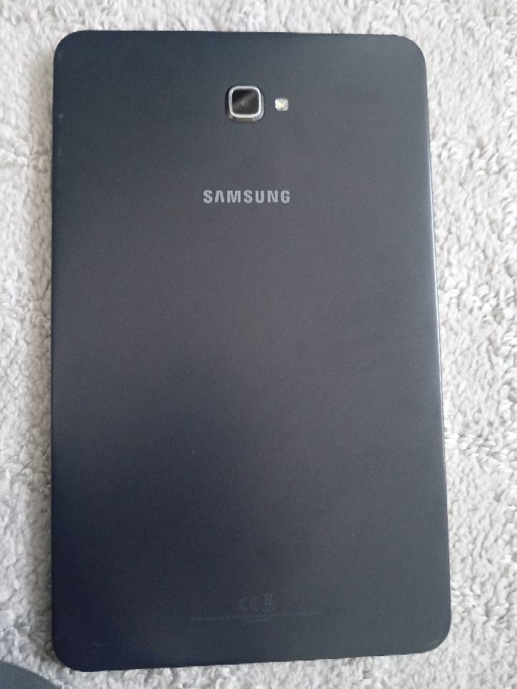 ئایپادی گالاکسی تاب ئە ی ۲۰۱٦ 
galaxy tab A 2016  
32GB 

لە مسی سە ریحو ئە سلی بە شە رت  بی کیشە و بی مشکیلە   لە رەسمە کانا جوان دە رم خستوە  دوو شوختی وردی هه یە زۆرر  ورد نە بی دیار نییە  ۱۷۰ هه زار السليمانية, العراق


**إذا كنت صاحب هذا الإعلان وتريد حذفه لأي سبب، رجاءا أرسل رسالة إلى الدعم الفني**