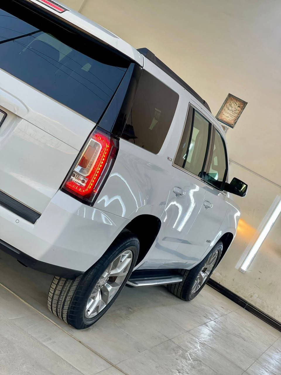 بدون مراوس نقد فقط
ياالله ..جي ام سي يوكن  ..موديل 2016 ..ادوات ..ادوات ..دخول جديد .سياره جديده بمعنى الكلمه .كير محرك بلكارتون ..كفاله .من الكص ..والضربه ..والسرقه ..والعشائر ..سياره جاهزه من كلشي اي نقص مابيها ..مكان بصره ..السعر 165 بيها مجال قليل *********** بدون مراوس
