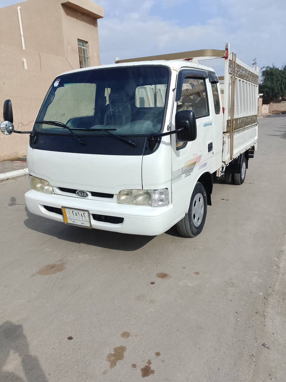 سلام عليكم كيه فونتيره معروضة للبيع موديل 2000قماره وربع سبعه جنكال رقم سياره واسط سنويه ل26 تحويل مباشر مشروع وطني مكينه وكير جدد تخم تاير جديد سياره مال جناي جديده كلش المحجر مو وياها السعر 55وبيها مجال اتصل رقم صاحب السياره ***********
