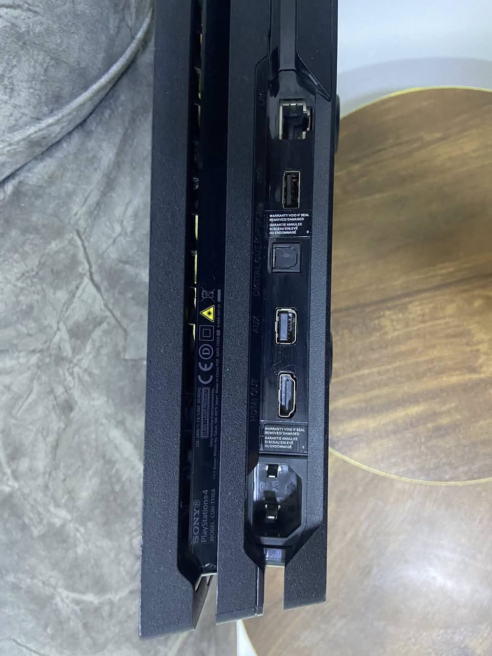 للبيع PlayStation 4 Pro 1TB
الجهاز نظيف جدًا وما مفتوح أبد
يشتغل ممتاز بدون أي مشاكل أو حرارة

المحتويات:

* 1جوستكات اصلية
* قاعدة تبريد
* كافة الوايرات الأصلية

الجهاز جاهز للشغل والفحص متوفر
السعر:375 ألف قابل للتفاوض للجادين فقط

للمهتم يراسل خاص


**إذا كنت صاحب هذا الإعلان وتريد حذفه لأي سبب، رجاءا أرسل رسالة إلى الدعم الفني**