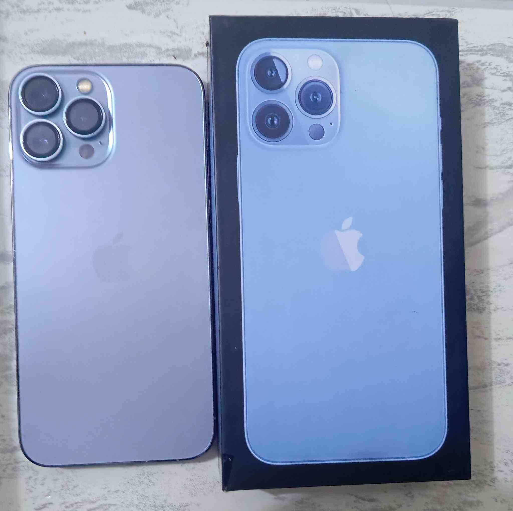 ايفون 13Pro max بطارية 84 مبدل شاشة فقط ذاكرة 256 سعر 550 وبي مجال مكان بصرة الدير ***********
