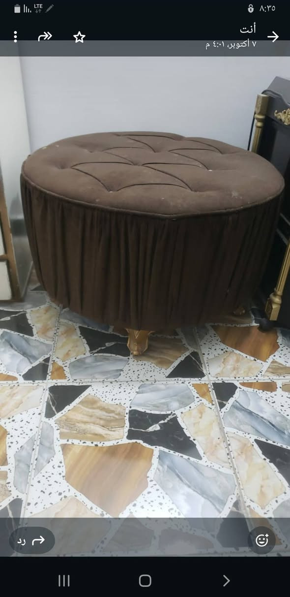 تخم زان مصري اربع كراسي مع كرويتة عدد اثنين السعر ٨٠٠الف مكاني حي الجهاد رقم المبايل ***********
